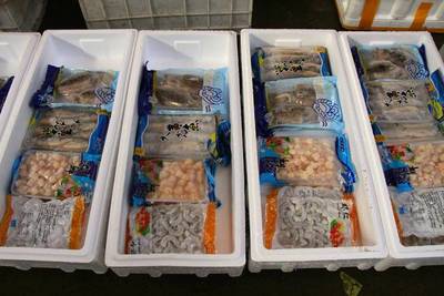 烟台市场海鲜年货大比拼 本地海鲜渐成年货主角，传统农副产品销售平稳